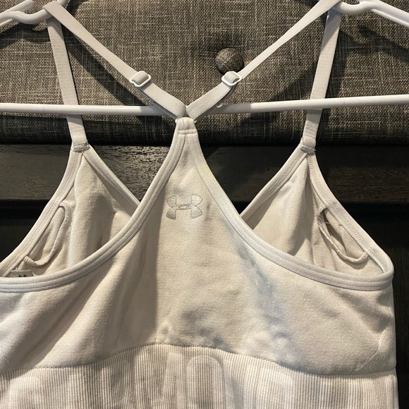 Under Armour Sports Bra - Picture 3 of 3
